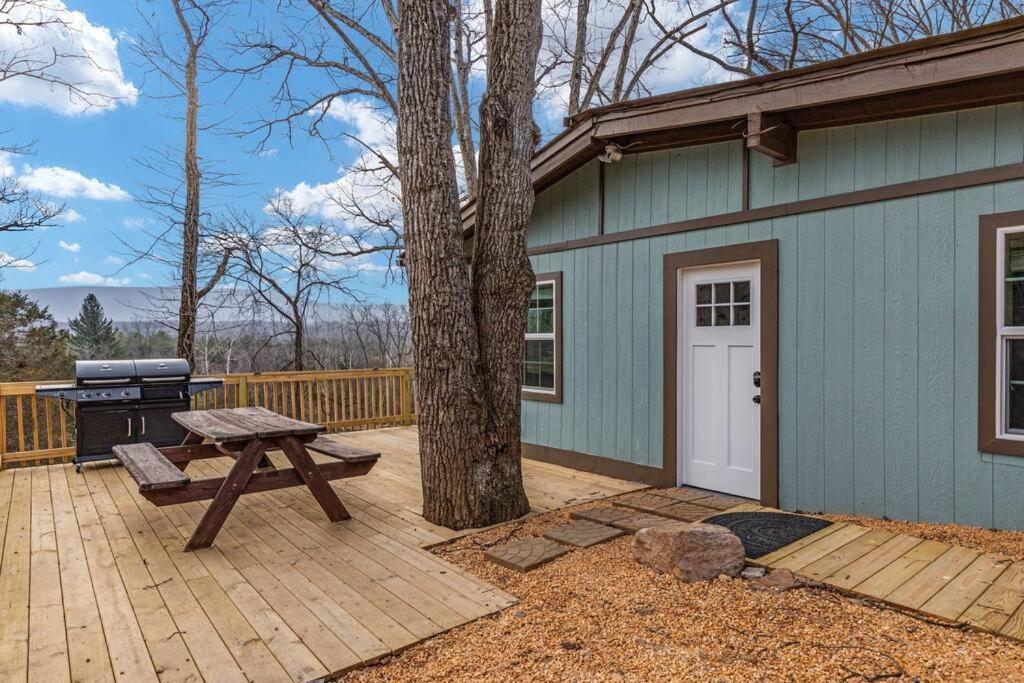 Lazy Lake 3Br Cabin W/ Mtn Views + Hot Tub +Wi-Fi Villa Luray Exterior foto