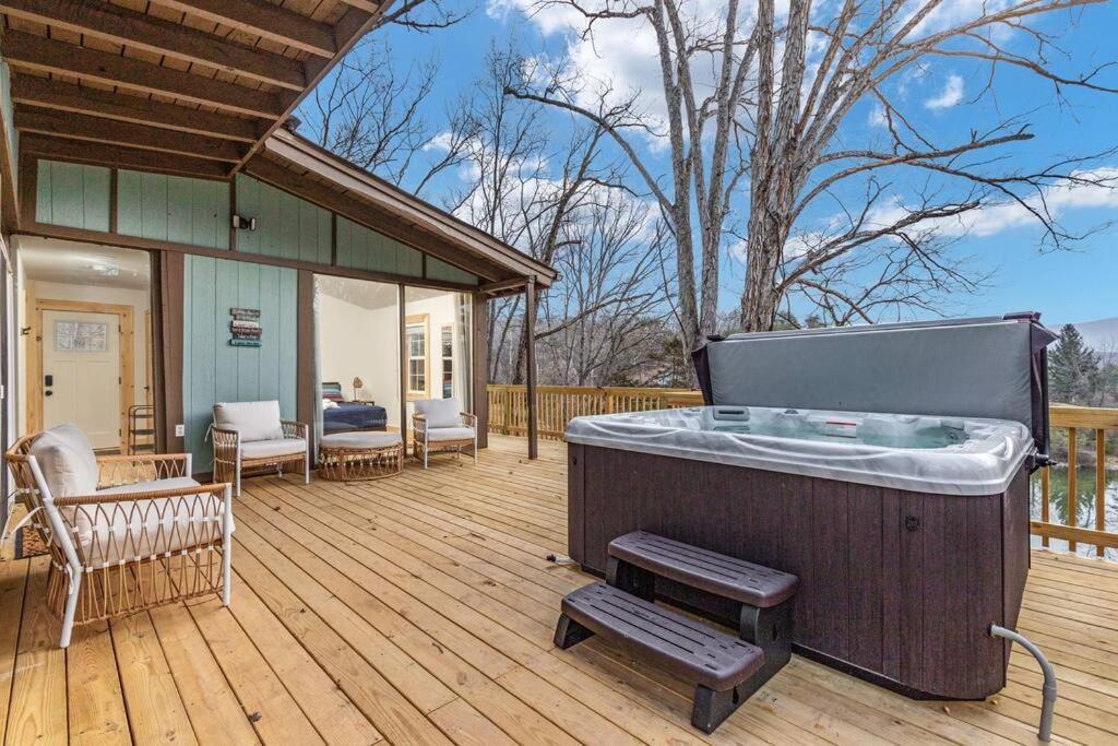 Lazy Lake 3Br Cabin W/ Mtn Views + Hot Tub +Wi-Fi Luray Exterior foto
